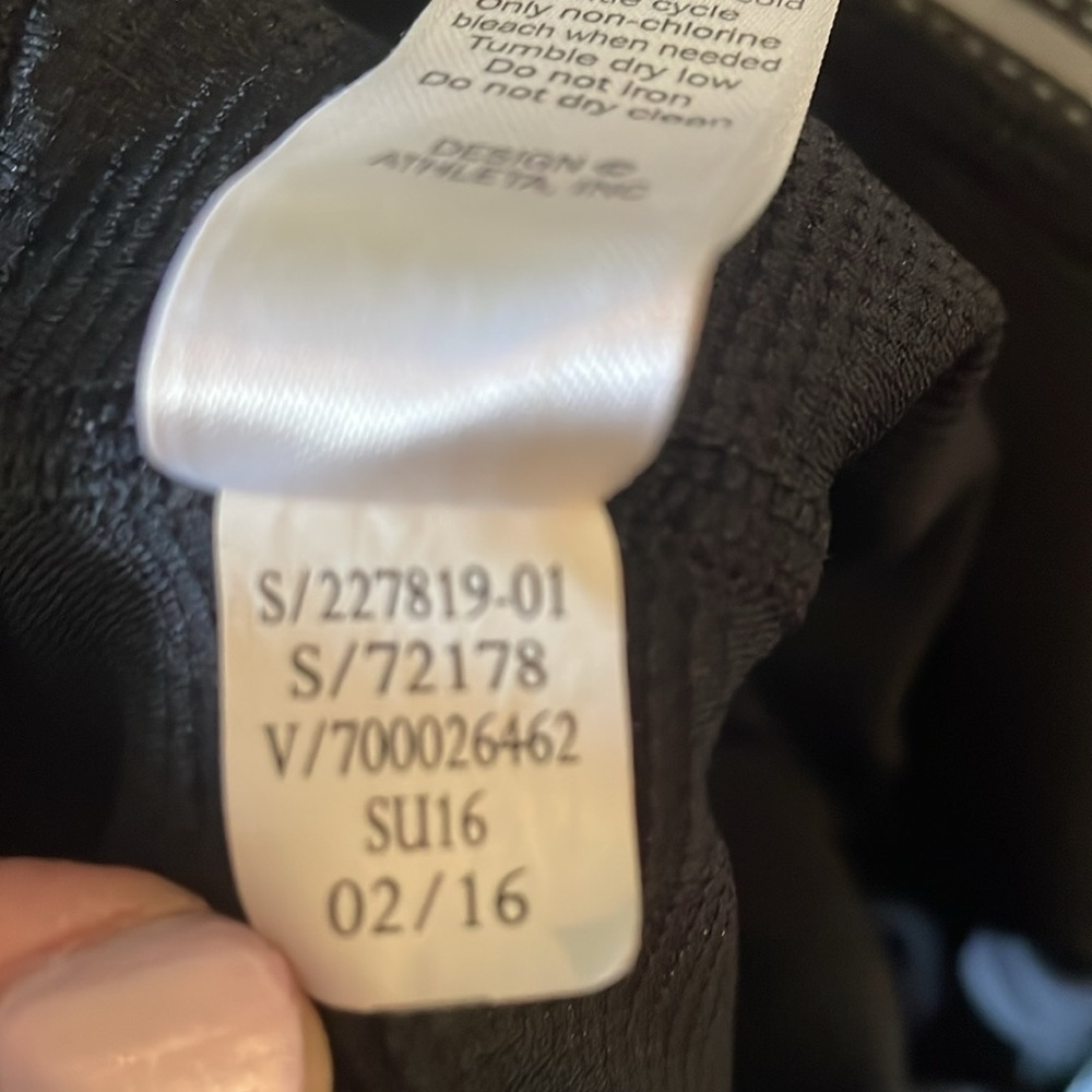 Athleta Skort Skirt Swagger Track Stripe Black & Gray Tennis Pickleball Golf M - Picture 11 of 11